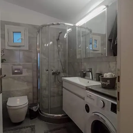 Apartament Nefeli Luxury Kamena Wurla