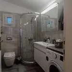 Apartment Nefeli Luxury Kamena Vourla
