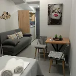 Nefeli Luxury Apartment *