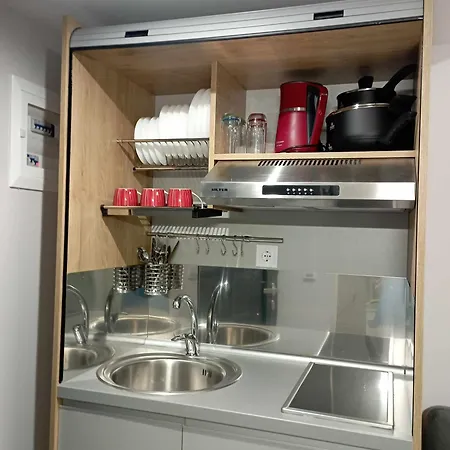 Apartman Nefeli Luxury Kaména Vúrla